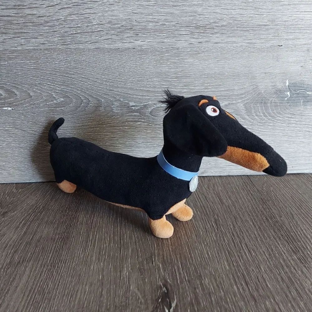 Ty Beanie Babies Secret Life of Pets Buddy Dachshund Plush Weiner Dog 13"